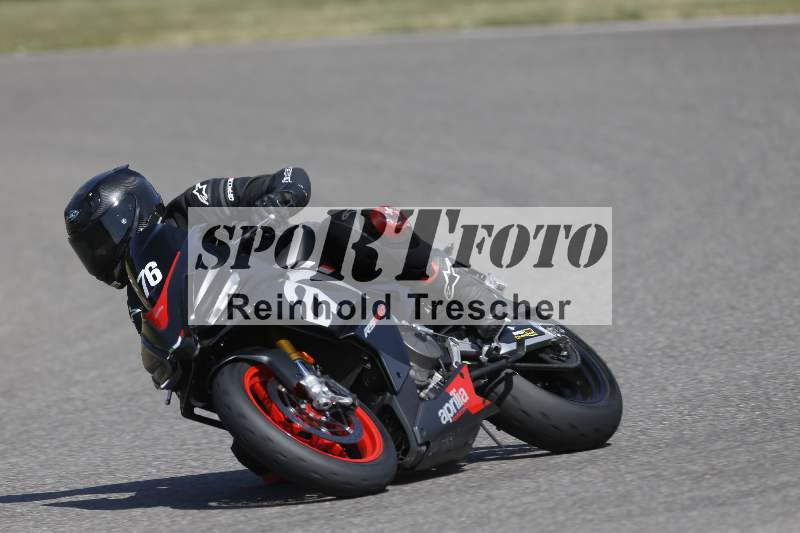 /21 17.06.2026  Ducati Schweiz Track Warmup ADR/Gruppe gelb/76